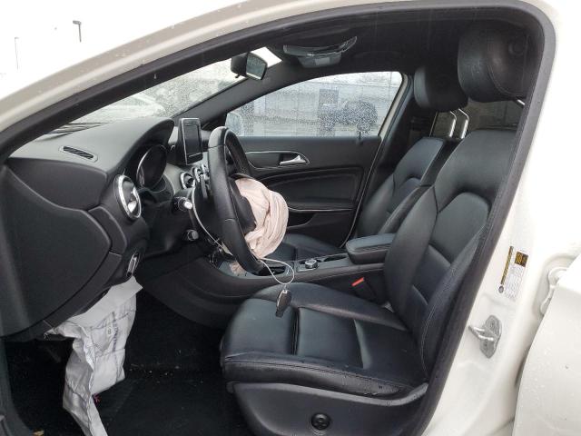 2016 MERCEDES-BENZ GLA 250 - WDCTG4EB2GJ226601