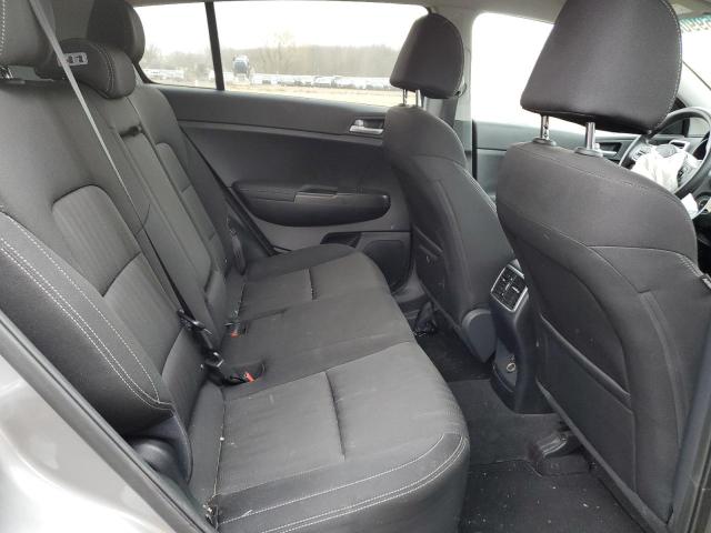 KNDPMCAC7K7608766 KIA Sportage Lx
