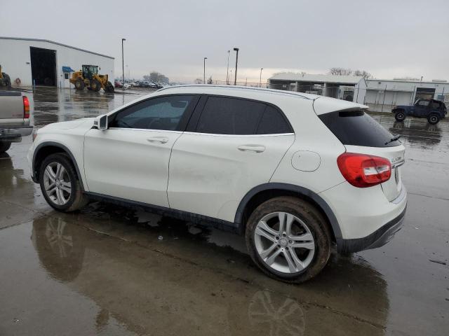 2016 MERCEDES-BENZ GLA 250 - WDCTG4EB2GJ226601