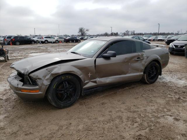 2005 Ford Mustang 