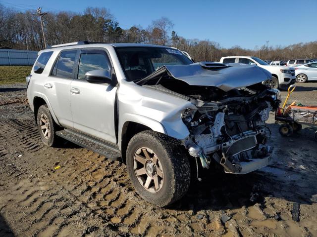 2016 TOYOTA 4RUNNER SR - JTEBU5JR2G5277314