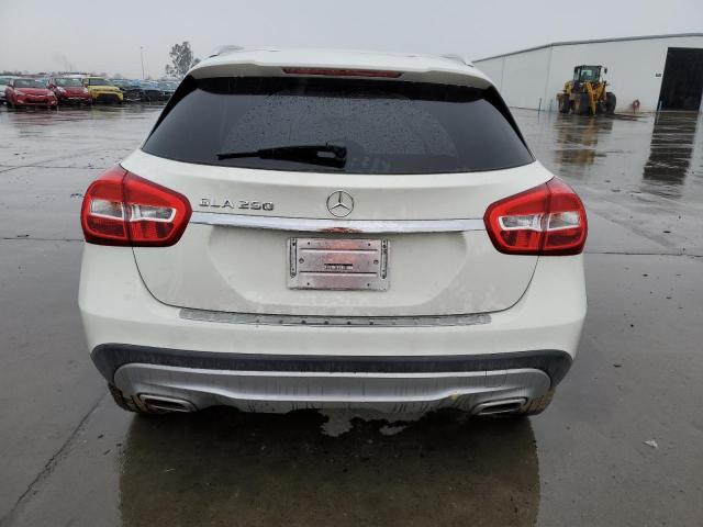 2016 MERCEDES-BENZ GLA 250 - WDCTG4EB2GJ226601
