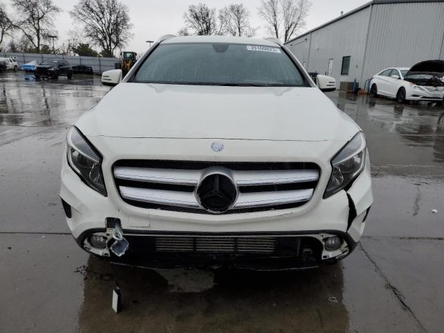 2016 MERCEDES-BENZ GLA 250 - WDCTG4EB2GJ226601