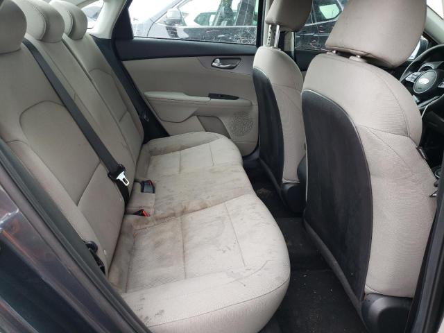 3KPF24AD6ME408108 KIA FORTE FE