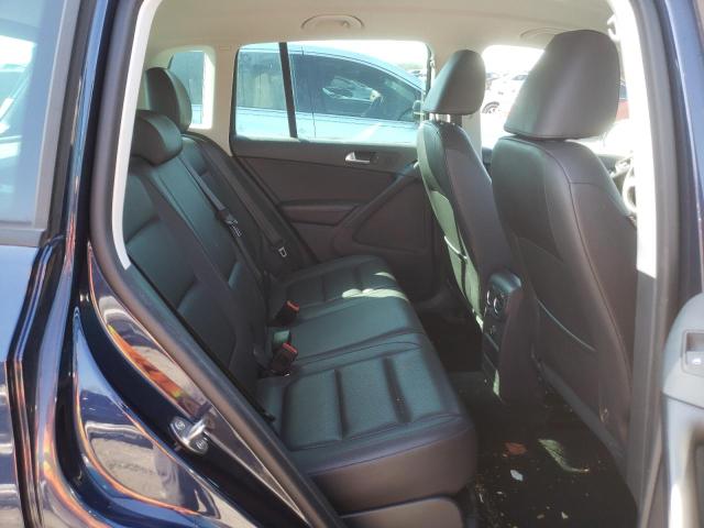 2015 VOLKSWAGEN TIGUAN S - WVGBV7AX8FW550675