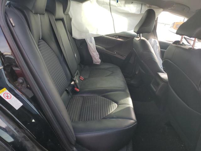 2019 TOYOTA CAMRY 4D 2 - 4T1B11HKXKU738378