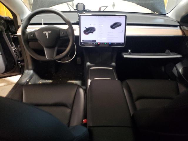 5YJ3E1EA5NF240529 Tesla MODEL 3