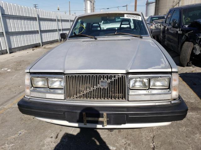 YV1AX8840E1045280 Volvo 244
