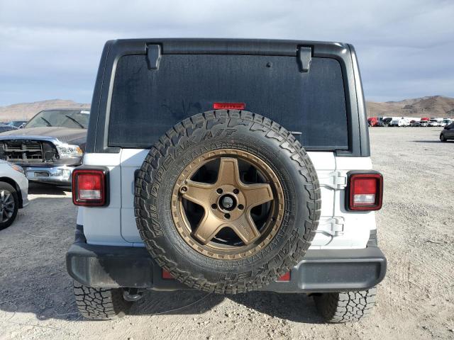 1C4HJXEN5LW220393 Jeep Wrangler Unlimited Sahara