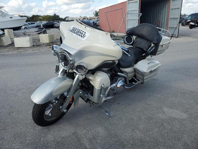 2008 HARLEY-DAVIDSON FLHTCUSE3 1HD1PR8148Y951931