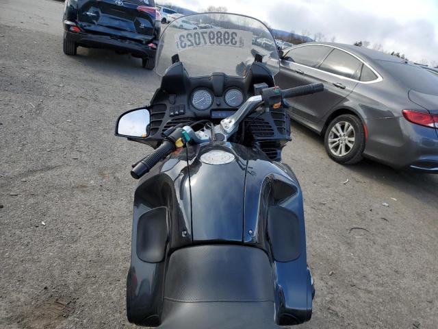 2000 BMW R1100 RT WB10418A8YZC67997