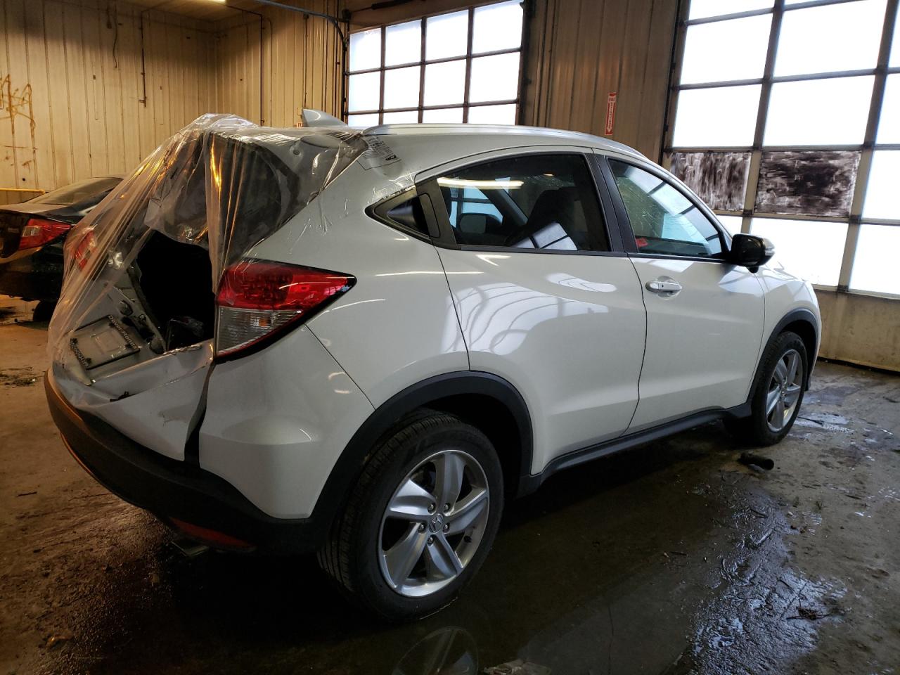 3CZRU6H78KM740244 HONDA HR-V 2019