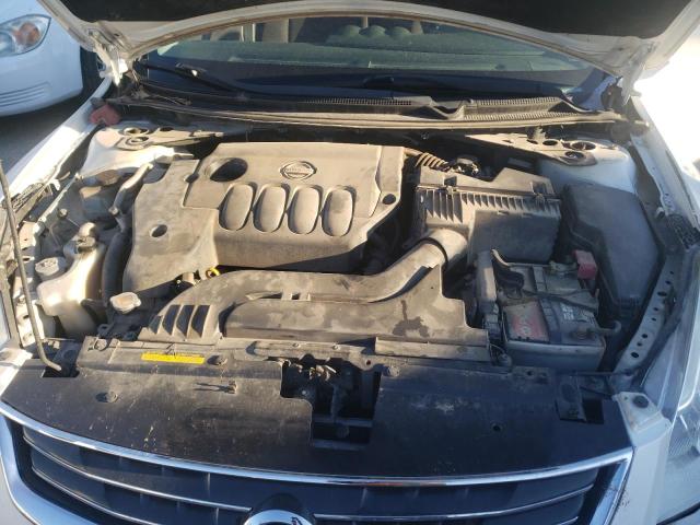 VIN 2G4GR5ERXD9248580 2013 Buick Regal no.11