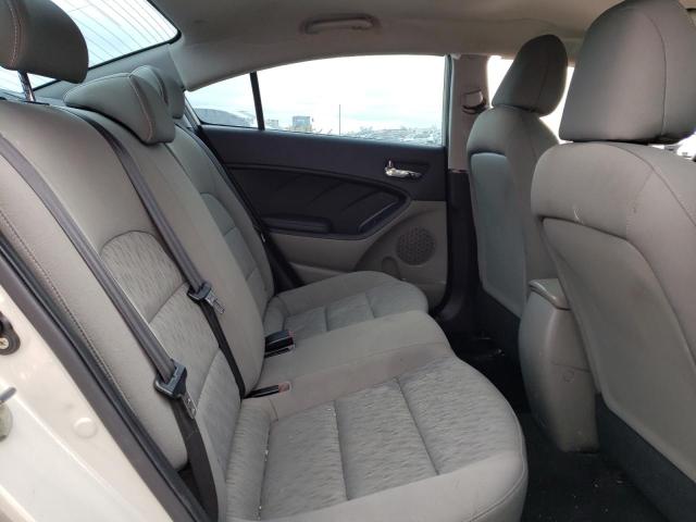 KNAFK4A66F5293667 KIA FORTE LX