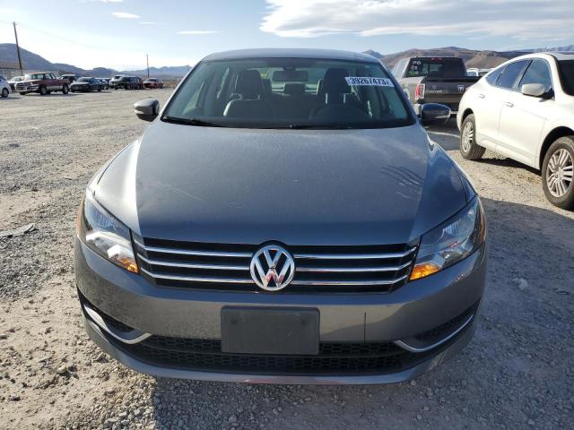 2015 VOLKSWAGEN PASSAT S - 1VWAT7A30FC060698
