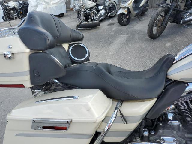 2008 HARLEY-DAVIDSON FLHTCUSE3 1HD1PR8148Y951931