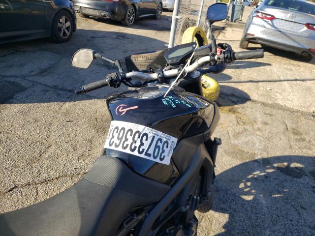 2016 YAMAHA FZ09 C JYARN33Y8GA002784