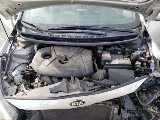 KNAFX4A64E5177433 KIA FORTE LX