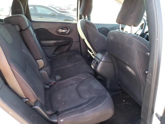1C4PJMCB4GW117118 Jeep Cherokee Latitude