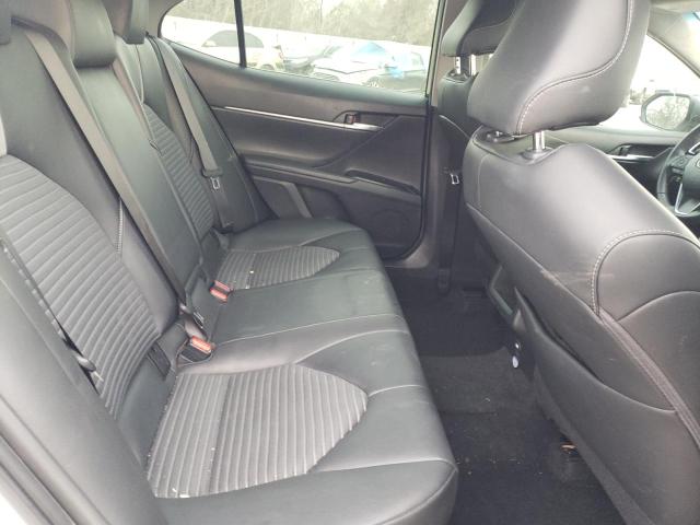 2018 TOYOTA CAMRY L - 4T1B11HK8JU100113