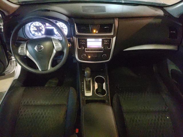 1N4AL3AP1HN352985 Nissan ALTIMA 2.5