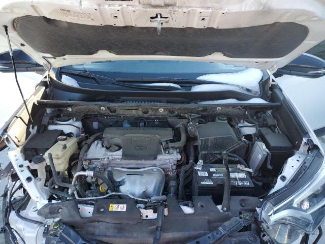 2018 TOYOTA RAV4 SE - JTMJFREV7JJ745240