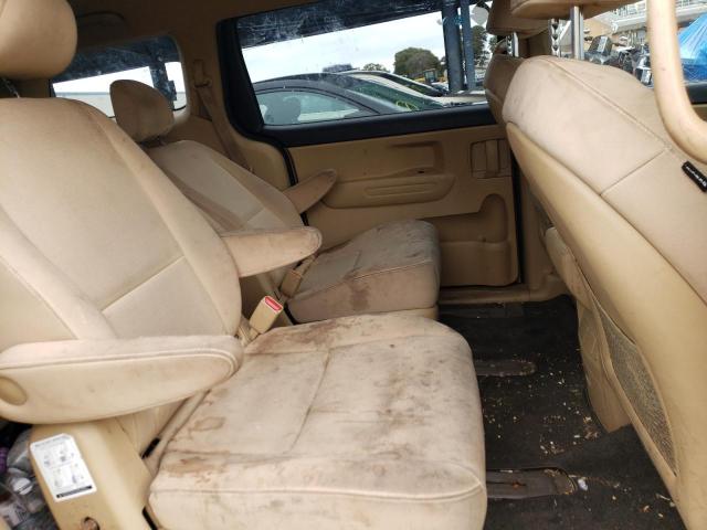 KNDMB5C10F6039612 KIA SEDONA LX
