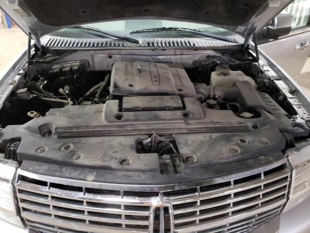 5LMJJ2J56BEJ06443 Lincoln Navigator