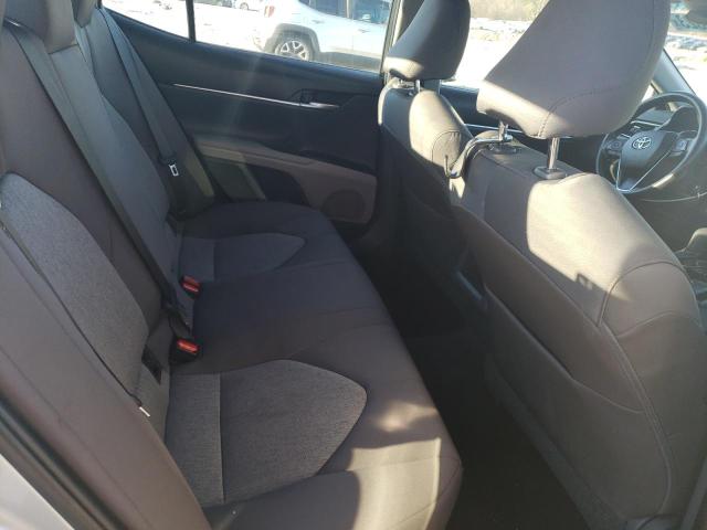 2018 TOYOTA CAMRY L - 4T1B11HK8JU657832