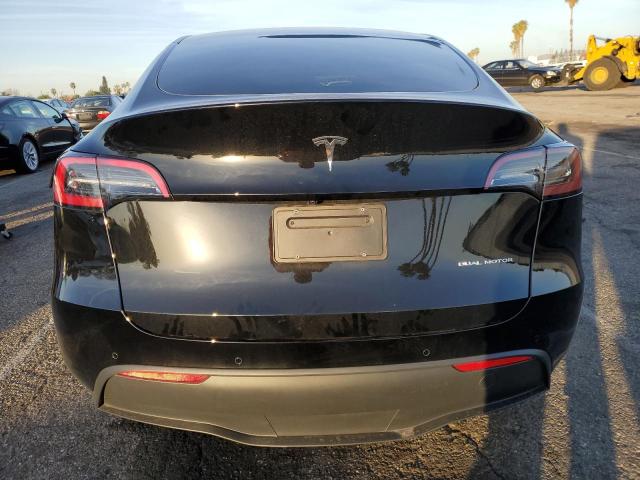 7SAYGDEE8NF441008 Tesla Model Y