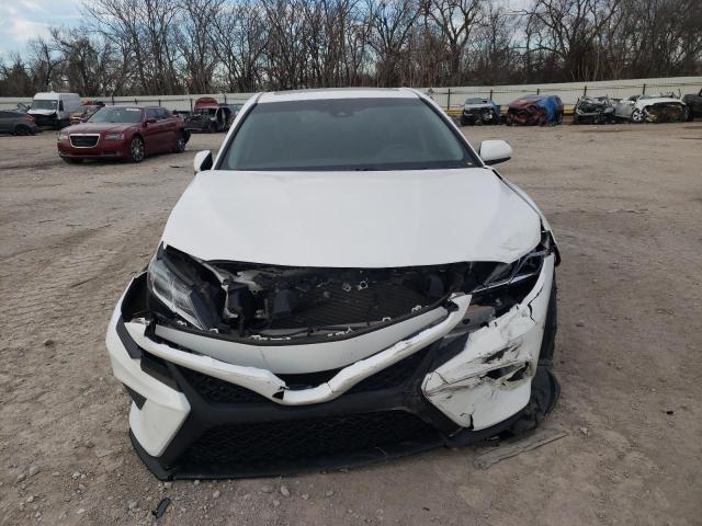 2018 TOYOTA CAMRY L - 4T1B11HK8JU100113