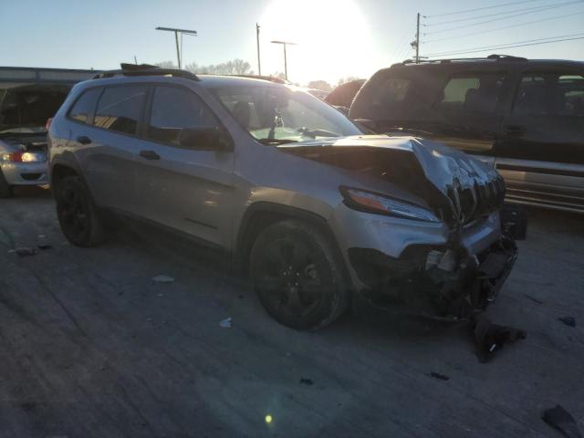 1C4PJLAB0HW616738 Jeep Cherokee Sport