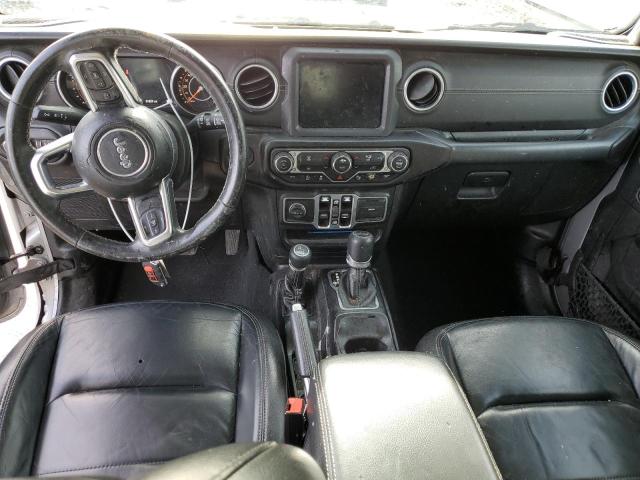 1C4HJXEG8JW124417 Jeep Wrangler Unlimited Sahara