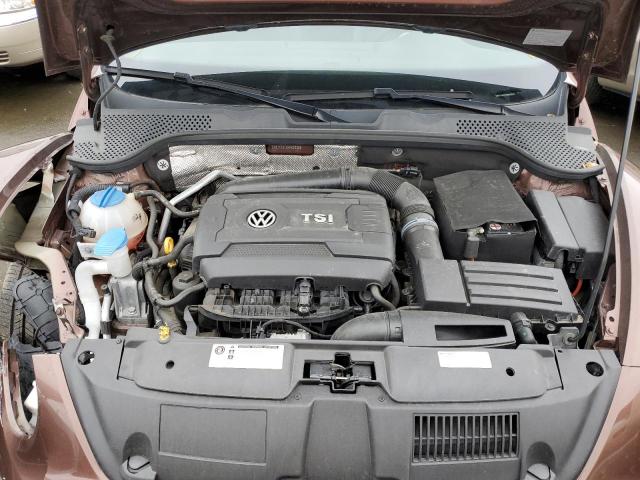 2017 VOLKSWAGEN BEETLE SE 3VWJ17AT3HM625386