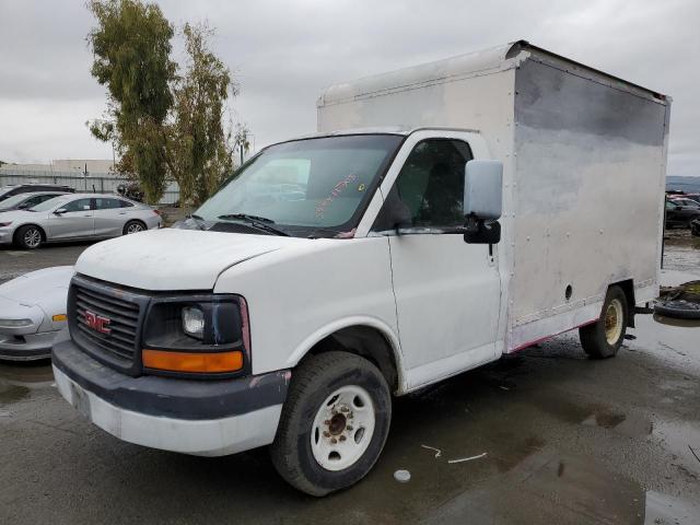 2003 GMC Savana Cutaway 