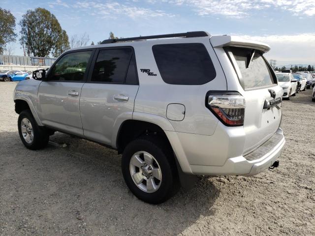 2020 TOYOTA 4RUNNER SR - JTEBU5JR2L5824348