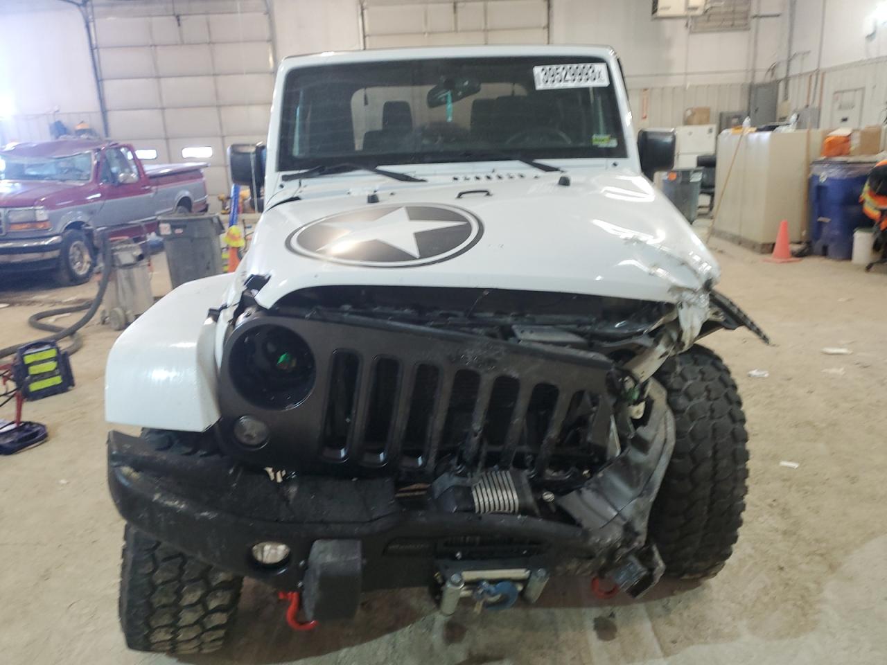 2018 Jeep Wrangler - Image 5