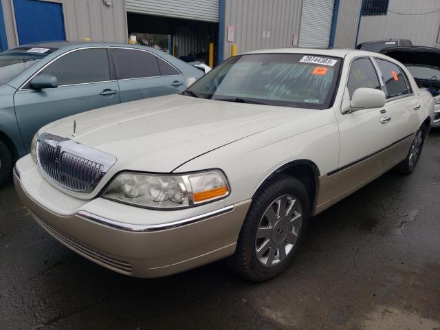 2004 Lincoln Town Car Ultimate