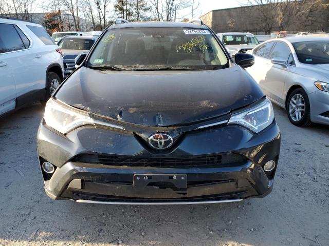 2017 TOYOTA RAV4 XLE JTMRFREVXHD208518