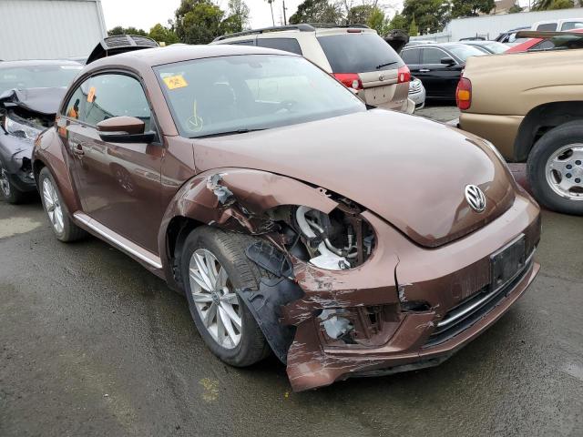 2017 VOLKSWAGEN BEETLE SE 3VWJ17AT3HM625386