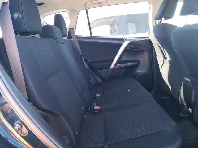 2018 TOYOTA RAV4 LE JTMZFREV2JJ182200
