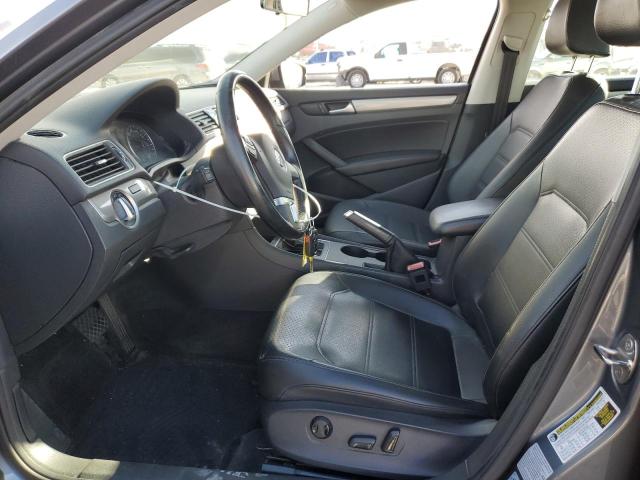 2015 VOLKSWAGEN PASSAT S - 1VWAT7A30FC060698