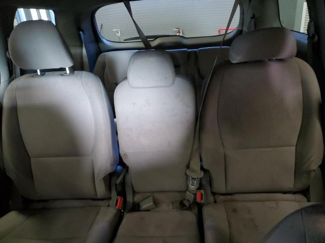 KNDMB5C19J6398210 KIA SEDONA LX