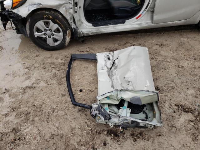 KNAFK4A66F5293667 KIA FORTE LX