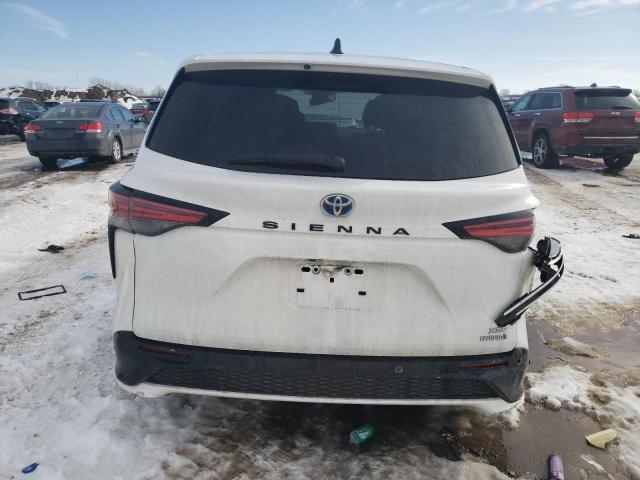 2021 TOYOTA SIENNA XSE - 5TDXRKEC8MS017540