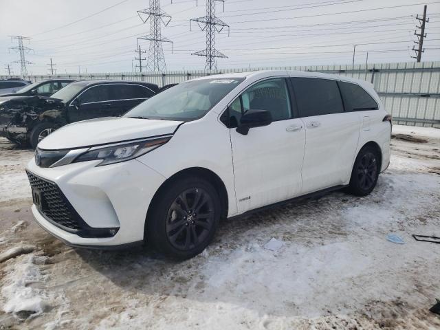 2021 TOYOTA SIENNA XSE - 5TDXRKEC8MS017540