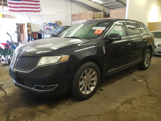 2013 Lincoln MKT 