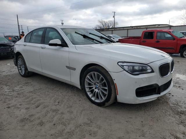 WBAYA8C51FD825582 BMW 7 Series