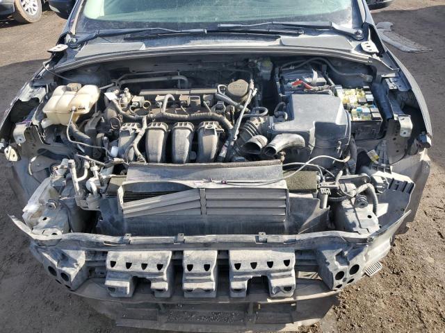 1FADP3F22FL241319 Ford FOCUS SE
