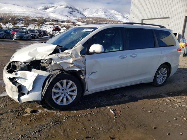 2011 Toyota Sienna XLE